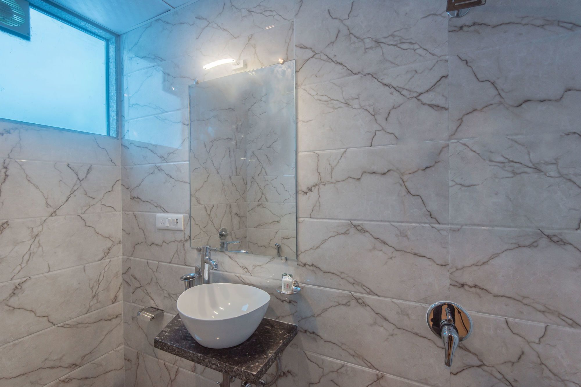 Fabhotel Arton Suite - Nr Mumbai International Airport Exterior foto